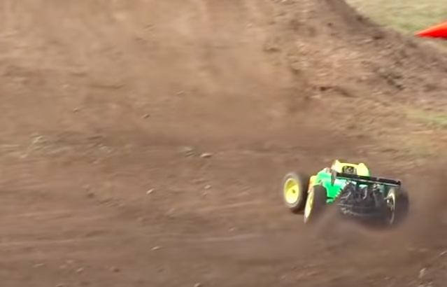 Chassis roll - RC Handling Guides