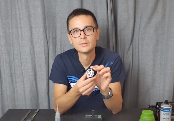 How to Glue Tire Sidewalls with Alex Hagberg