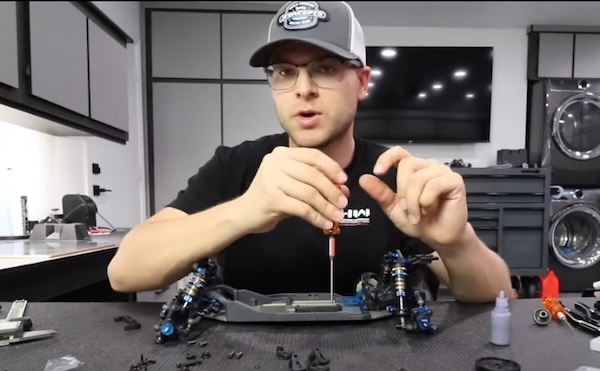 RC10 B7 Build Series with Spencer Rivkin